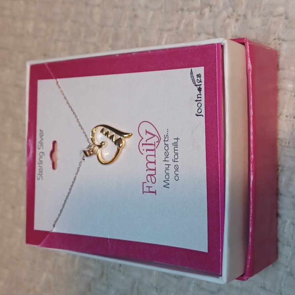 NIB Sterling Silver Heart Necklace